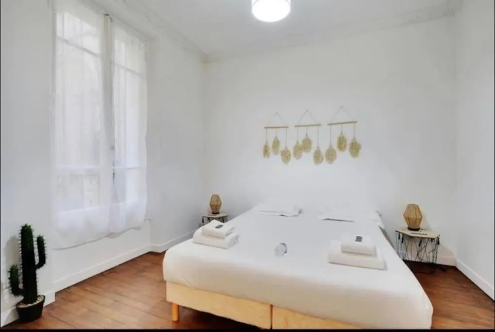 Appartement Magnifique Paris 18 France