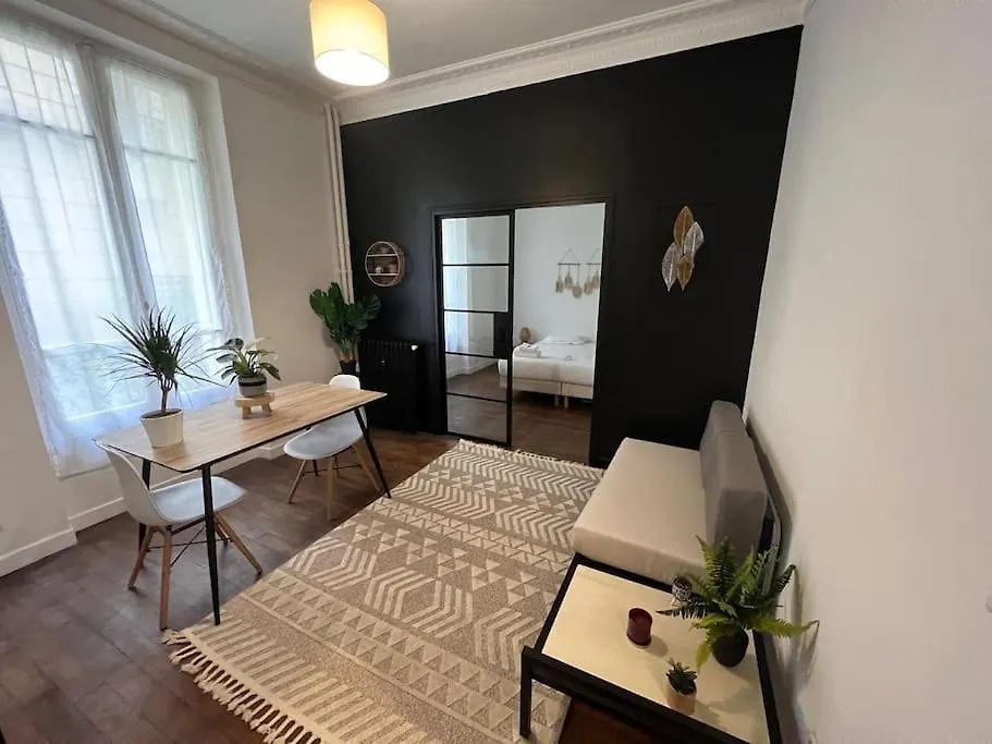 Appartement Magnifique Paris 18